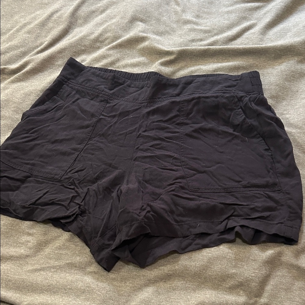 Wild Fox pull on short